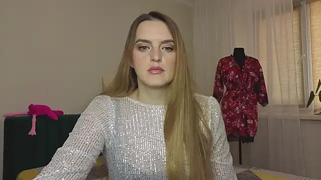 Snapshot of GEvangelinka chatting on 04.29.26 GEvangelinka online show from 04.29.26