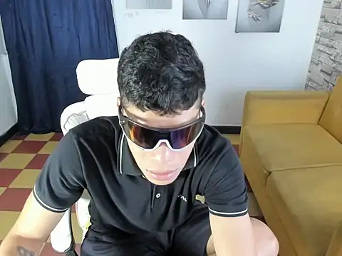 Snapshot of Andres_sant_ chatting on 03.10.26 Andres sant online show from 03.10.26