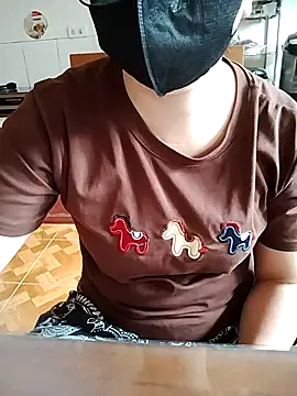 LiilyZi online show from 04.03.26