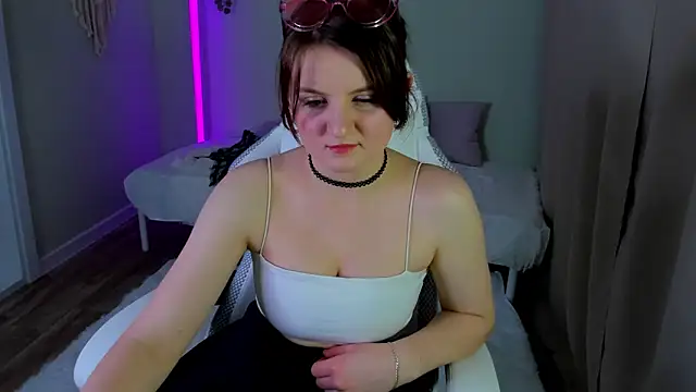 Snapshot of Maria_Rogers chatting on 02.09.26 Maria Rogers online show from 02.09.26