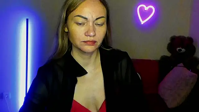 Snapshot of BlondMikey22 chatting on 06.03.26 BlondMikey22 online show from 06.03.26