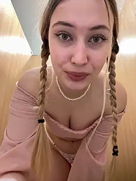 blonde exe online show from 03.31.26