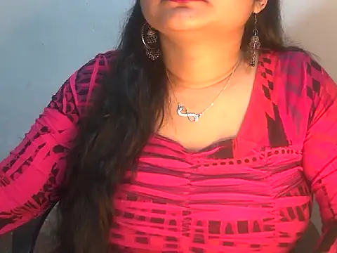 Snapshot of Saniya_K2 chatting on 02.13.26 Saniya K2 online show from 02.13.26