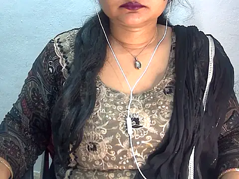 Snapshot of Saniya_K2 chatting on 05.12.26 Saniya K2 online show from 05.12.26