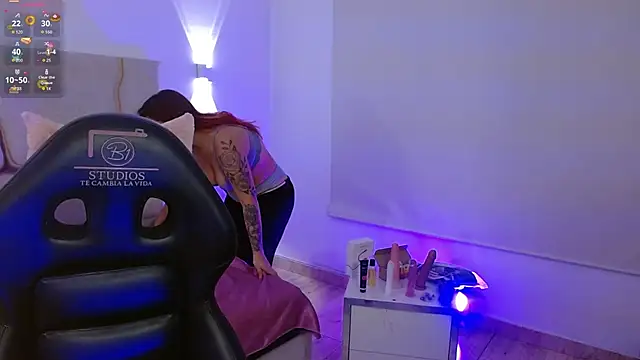 Sashaa tay online show from 02.21.26