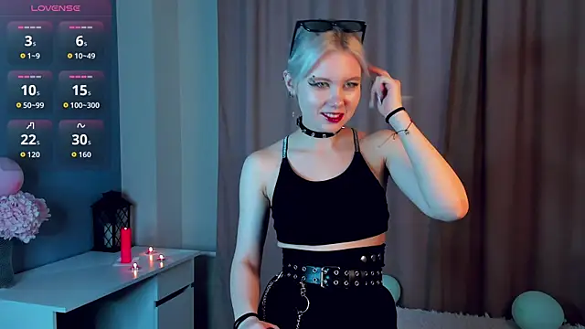 GoldenLenarz online show from 04.04.26