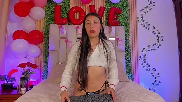 Snapshot of Emma_Nmm chatting on 02.16.26 Emma Nmm online show from 02.16.26