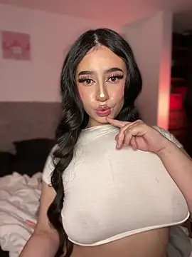 Snapshot of Sofiia_Vegaa chatting on 02.08.26 Sofiia Vegaa online show from 02.08.26