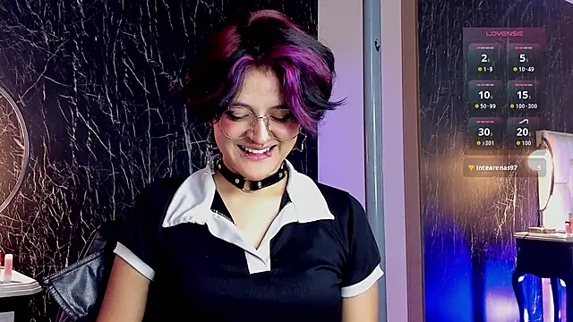 Snapshot of YuuMiko chatting on 03.02.26 YuuMiko online show from 03.02.26