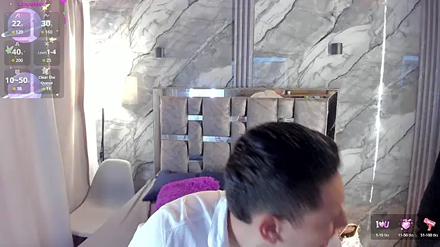 Snapshot of Manson_and_Zoe chatting on 03.22.26 Manson and Zoe online show from 03.22.26