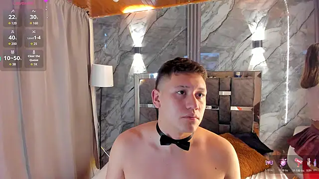 Snapshot of Manson_and_Zoe chatting on 03.30.26 Manson and Zoe online show from 03.30.26