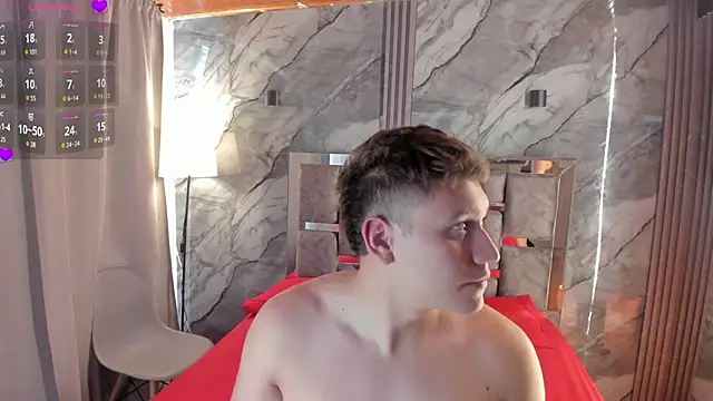 Snapshot of Manson_and_Zoe chatting on 04.12.26 Manson and Zoe online show from 04.12.26