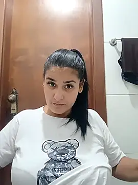 Snapshot of isapacheco69 chatting on 02.25.26 isapacheco69 online show from 02.25.26