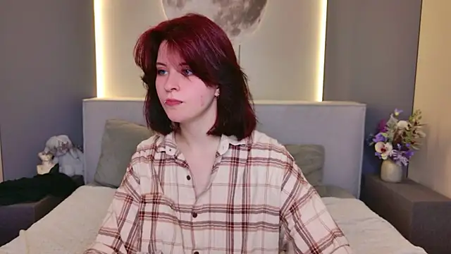 Snapshot of Milana_Bold chatting on 06.29.26 Milana Bold online show from 06.29.26