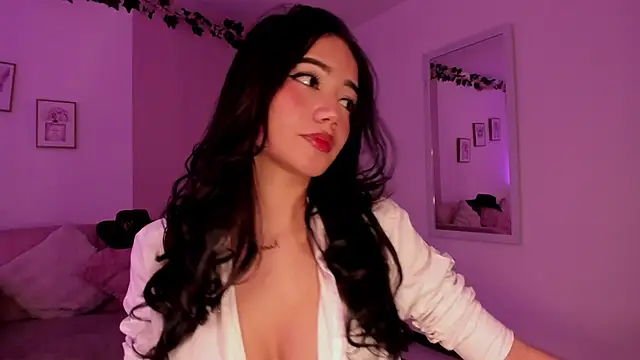 Mila jenner online show from 03.27.26