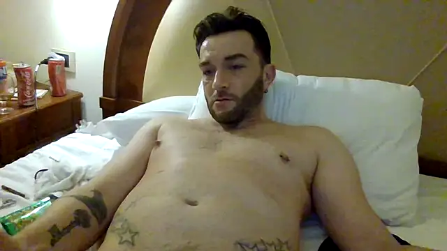 Snapshot of Stboyskypemalt chatting on 06.16.26 Stboyskypemalt online show from 06.16.26