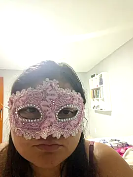 Snapshot of GatinhaGarota chatting on 02.05.26 GatinhaGarota online show from 02.05.26