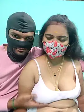 Snapshot of Tamilkannadacouple chatting on 02.14.26 Tamilkannadacouple online show from 02.14.26