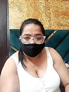 GangbangCouple online show from 03.03.26