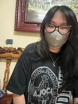 HaleyKin online show from 04.29.26