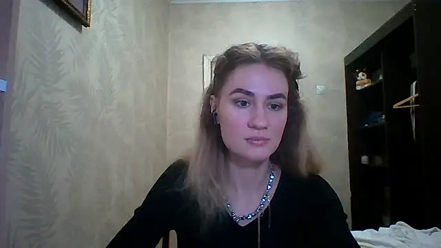 Snapshot of DeanneGilcher chatting on 03.01.26 DeanneGilcher online show from 03.01.26