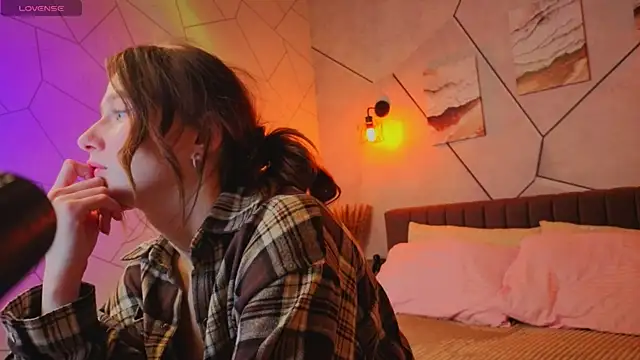  Kiki angel  online show from 03.27.26