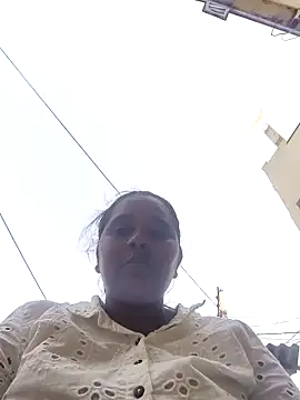 Andra Ammai online show from 04.15.26