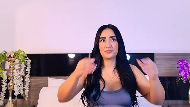 MaraGrief  online show from 04.16.26