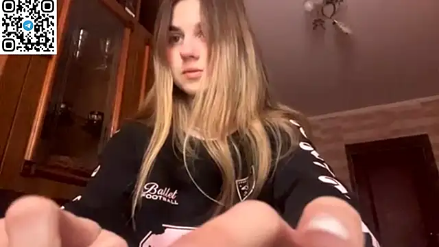 Snapshot of LovelySilk_63 chatting on 02.25.26 LovelySilk 63 online show from 02.25.26