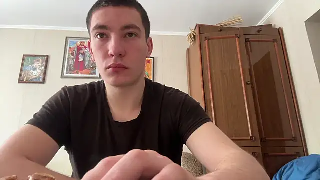 Snapshot of MoonlightVera chatting on 02.19.26 MoonlightVera online show from 02.19.26