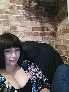 Snapshot of itismyhobby chatting on 01.13.25 itismyhobby online show from 01.13.25