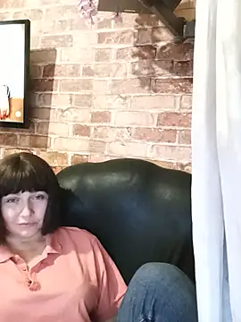 Snapshot of itismyhobby chatting on 02.11.25 itismyhobby online show from 02.11.25