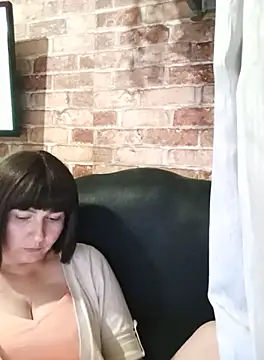 Snapshot of itismyhobby chatting on 09.27.25 itismyhobby online show from 09.27.25