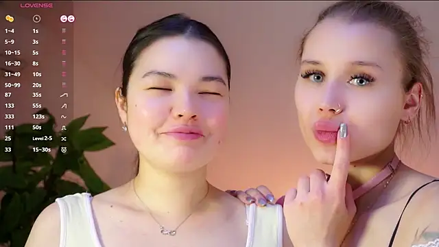 Snapshot of BertaForth chatting on 02.19.26 BertaForth online show from 02.19.26