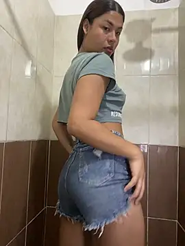 Snapshot of Romie_rous chatting on 03.02.26 Romie rous online show from 03.02.26