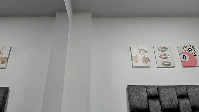 Madison Rosee online show from 04.15.26