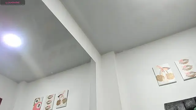 Madison Rosee online show from 04.24.26