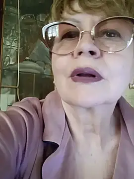 SophieBurns online show from 05.16.26