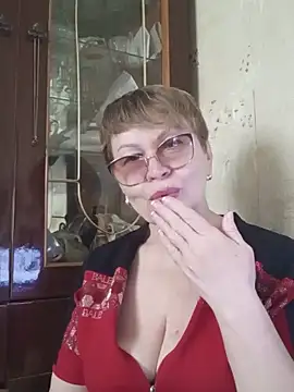 SophieBurns online show from 06.07.26