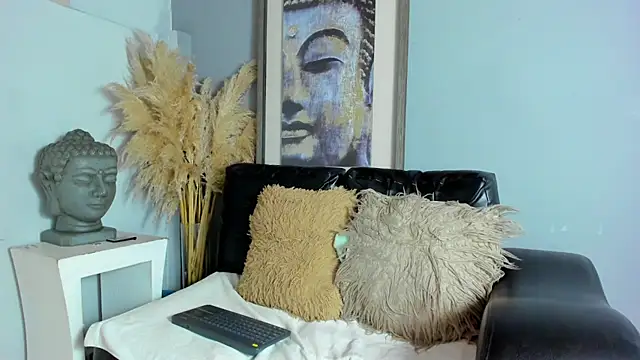 CloeCastillo online show from 02.20.26