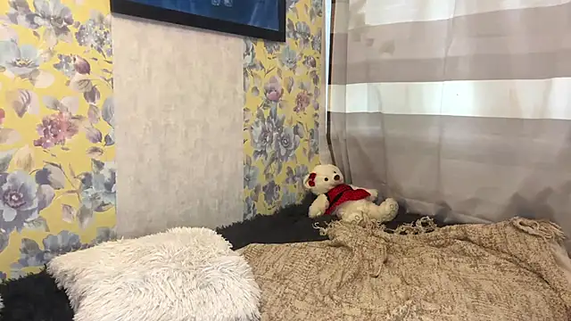 CassyVixen online show from 06.10.26