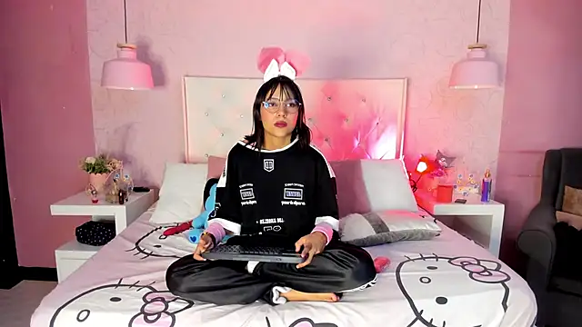 GaiaMonet online show from 02.22.26