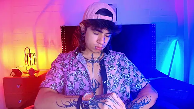 Axell Kussh online show from 03.03.26