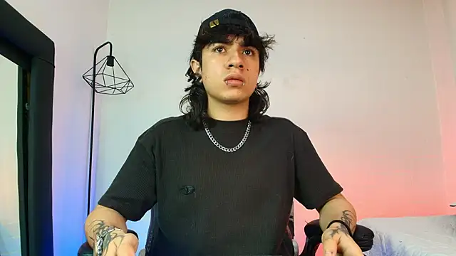 Axell Kussh online show from 03.21.26