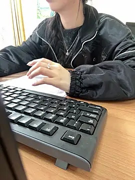 Snapshot of Celeste_SexyY chatting on 03.02.26 Celeste SexyY online show from 03.02.26