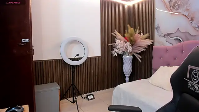 LUNAKITTY TAY online show from 07.07.26