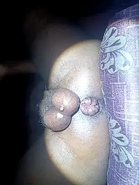 Snapshot of suroj859 chatting on 04.11.26 suroj859 online show from 04.11.26