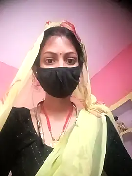 Snapshot of BIG_QWEEN_NO1 chatting on 02.10.26 BIG QWEEN NO1 online show from 02.10.26