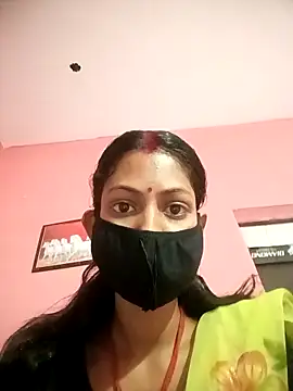 Snapshot of BIG_QWEEN_NO1 chatting on 02.18.26 BIG QWEEN NO1 online show from 02.18.26