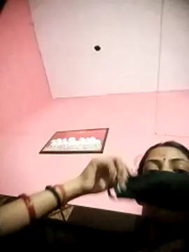 BIG QWEEN NO1 online show from 03.17.26